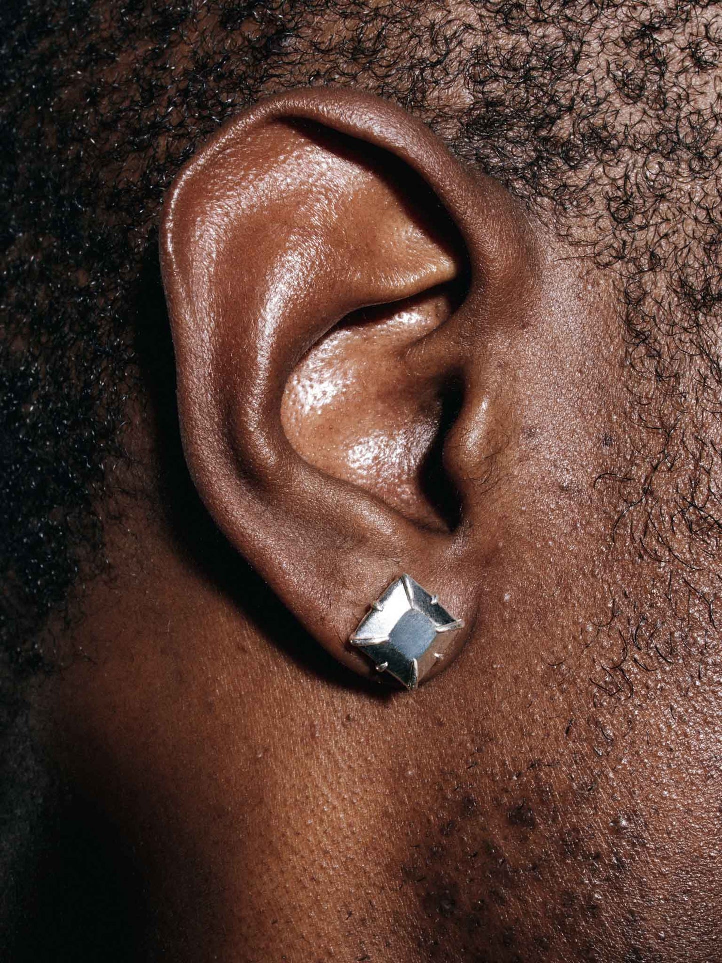 Large Princess Stud – Single – Silver